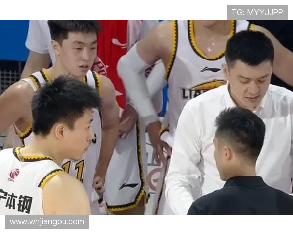 辽宁本钢与新疆广汇激战正酣 谁将笑傲赛场夺得胜利荣耀