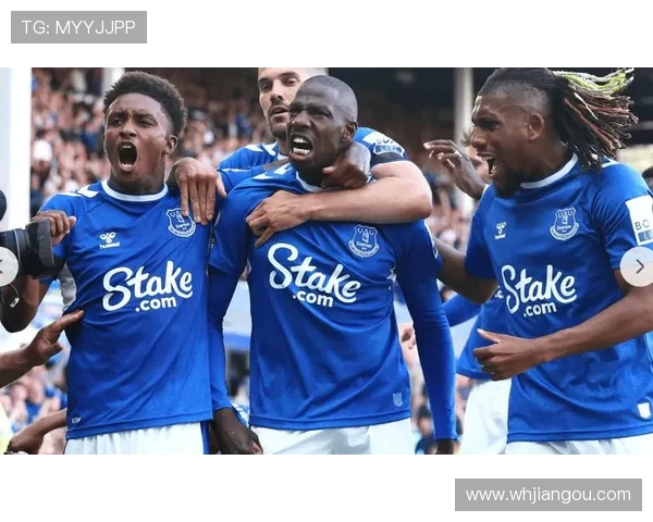 埃弗顿对决基约塔：英超赛场上的激烈较量与精彩瞬间分析